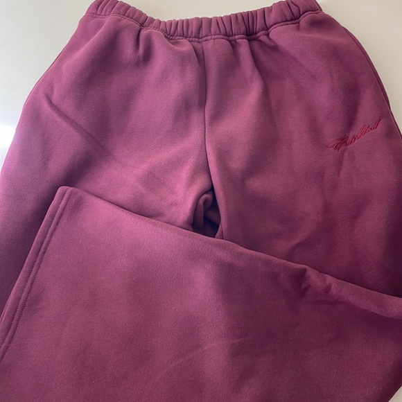 Edikted Sweatpants - Picture 6 of 7